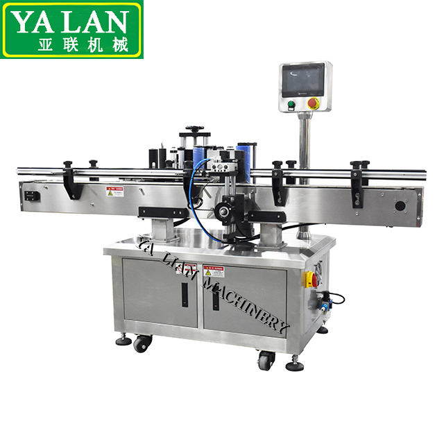 flat bottles labeling machine 2