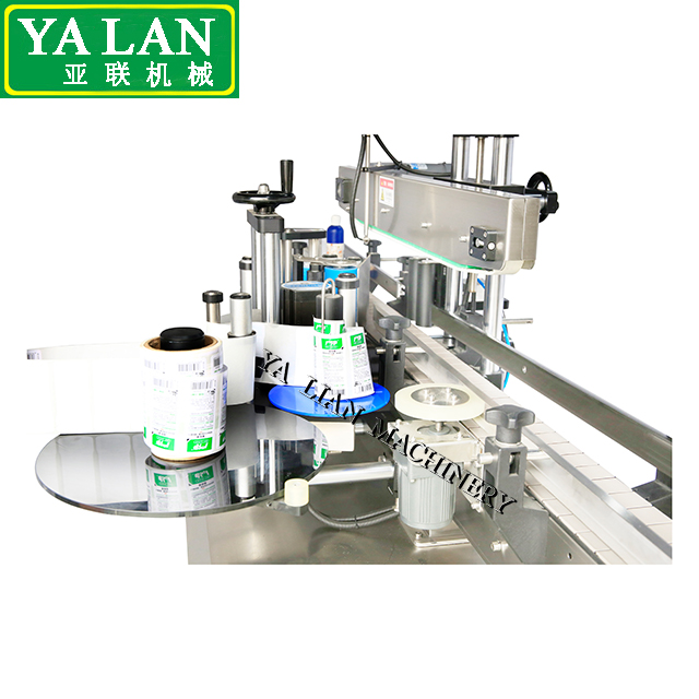 Automatic labeling machine for round bottles 5